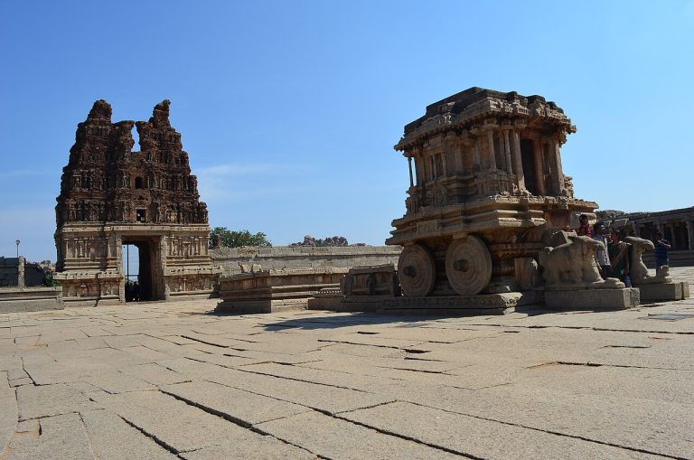 Hampi: A Travel Guide to the Ruins of Vijayanagara