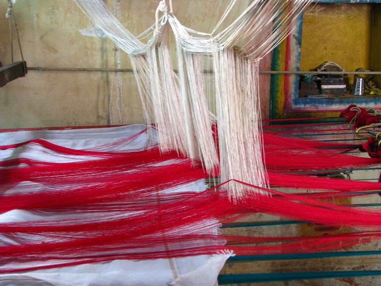 Kanchipuram Silk Saree: A Guide to the Queen of Silks