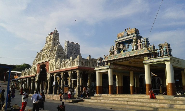 Tiruchendur: A Travel Guide to the Seaside Abode of Lord Murugan