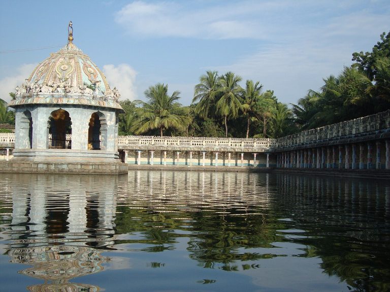 Vaitheeswaran Koil: A Travel Guide to the Temple of the Divine Healer