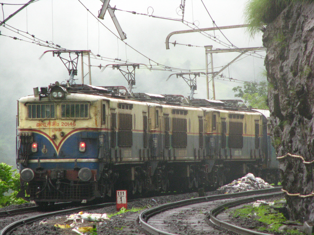 Chennai to Bangalore: Trains, Flights, Buses and Driving